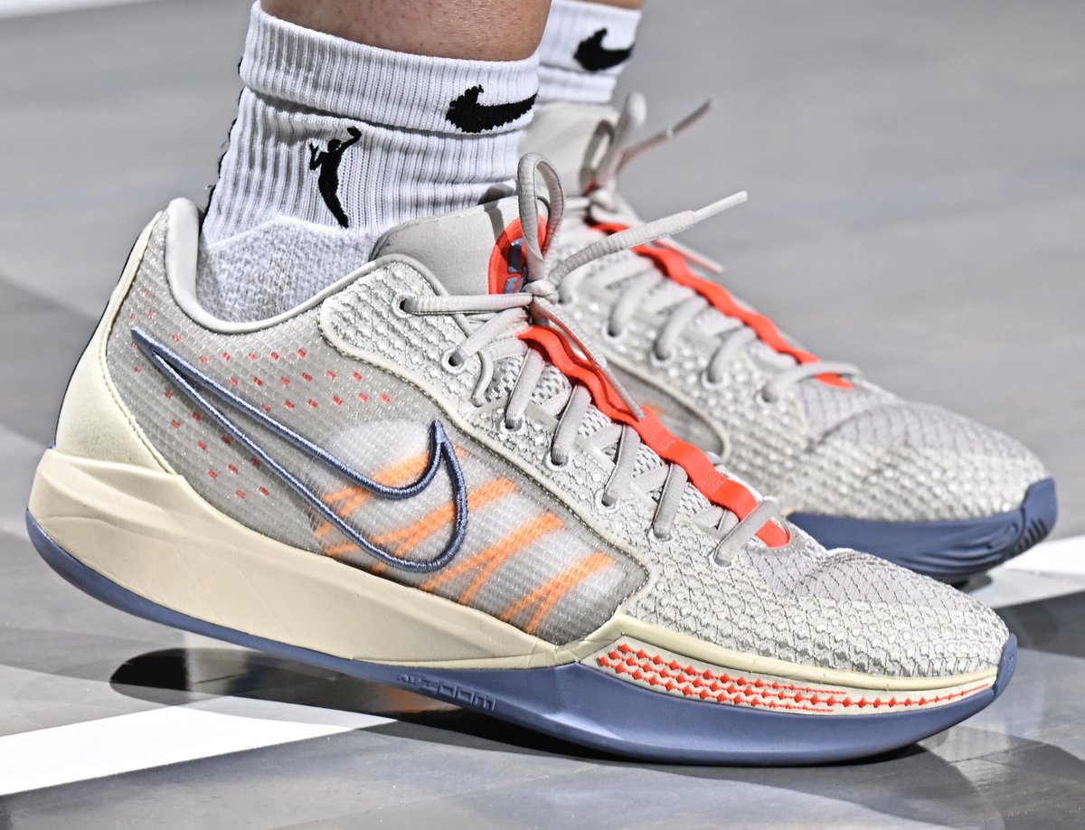 Another new Sabrina 1 colorway for @Sabrina_i20 in the WNBA Playoffs