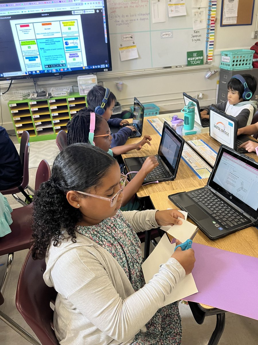 Hannah Moses tweet media