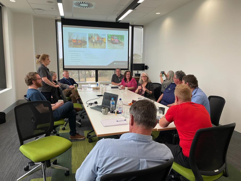 Stakeholders from the Animal Emergency Incident management Network. Australia and New Zealand arranged a meeting to welcome me to Melbourne. Great to discuss all things Animal rescue. Good to catch up with some old friends and meet some new ones. Melbourne Vet School.