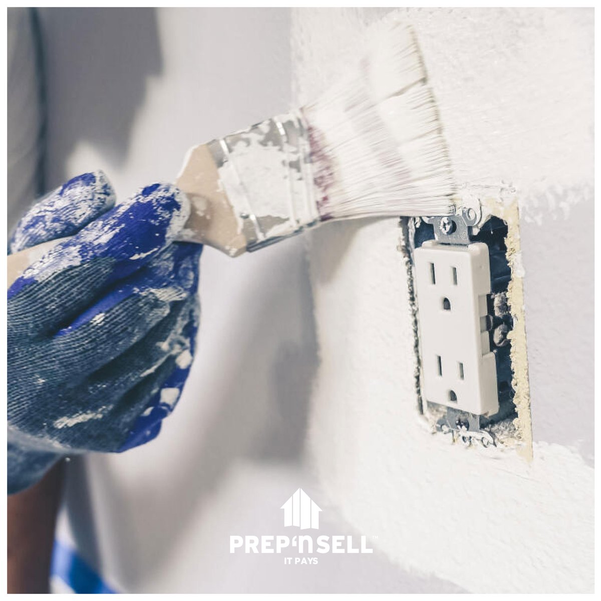 prepnsellreno's tweet photo. Freshen up your home with neutral colors! Professional painting can make a dramatic impression on buyers walking into a house. Don't let chipped and faded wall colors distract from your home's true potential. Contact us to set up an appointment today! 416-201-1010 #PrepnSell https://t.co/4e3iS9jNQS