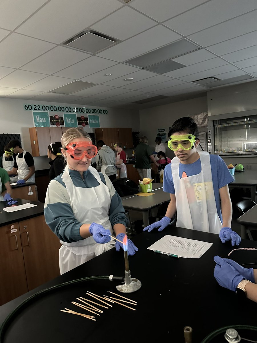 SHS AP Chemistry students worked with Mrs. VanDeCreek’s class to study the chemistry of fireworks using the flame test lab! We had so much fun today and can’t wait to do more science experiments with them! <a href="/SouthHSCougars/">Salina South High School</a>