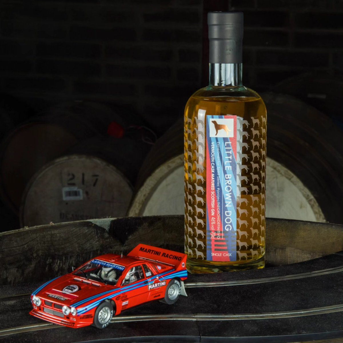 LBDspirits's tweet photo. #projectNEGRONIDEFINITIVO
Our #experimentalspiritseries release for 2023 celebrating #NegroniWeek and our 5th Birthday!
Combining our distilling and cask skills in one glorious bottle, designed to make the best gin you'll ever have in a negroni.
Out now!
#LBDGIN https://t.co/j7Z5GPzQXA