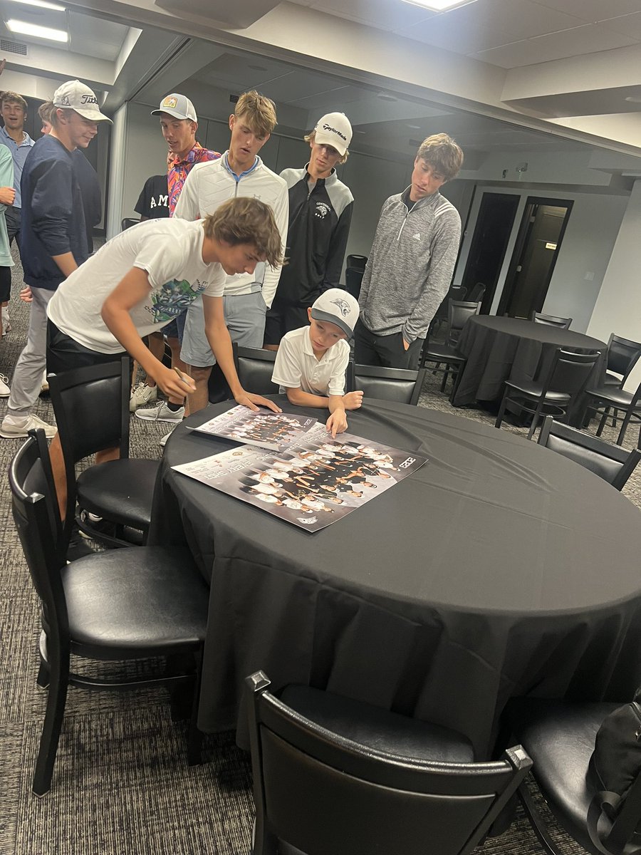 ACHSBoysGolf's tweet photo. The Jag Golf team had a very special guest come for practice today.  Stryker, our biggest fan, came to get his Jags Golf poster signed and hang out with the Jags. 🐾

Thank you so much for coming to hang out today, Stryker! 

Future of Jag Golf ⛳️ https://t.co/SP3wtKGQlw