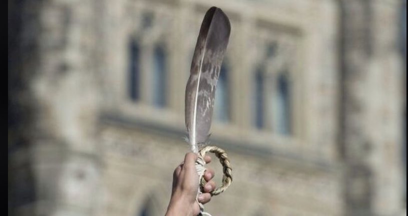 skyerich_luna's tweet photo. Congratulations @Songstress28! You deserve lot of accolades for work to bring forward a just system. Thanks for speaking about the violence to Indigenous communities on major projects that are not in the interest of public health!๐๏ฟฝ๏ฟฝ#AllyUp โ@ForOurKidsCAN #EndFossilFuel https://t.co/fxgfzfNdm3