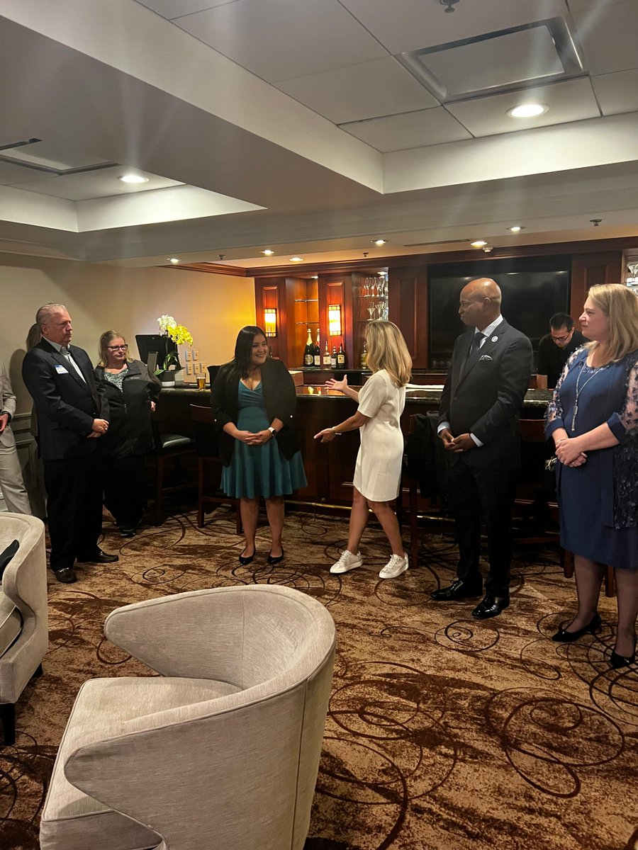 Emanuel "Chris" Welch tweet media