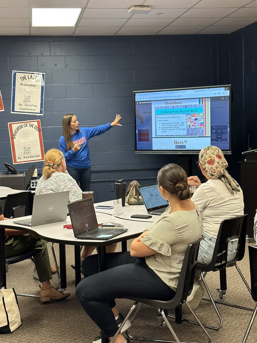 ml_shackelford's tweet photo. Teacher leader @whitaker_keri sharing with staff how she uses the ALM strategy, Interactive Word Walls, in her math classes. @CrosbyMiddle is #ThePlaceToBe a literacy leader! https://t.co/g6tSaDNqry