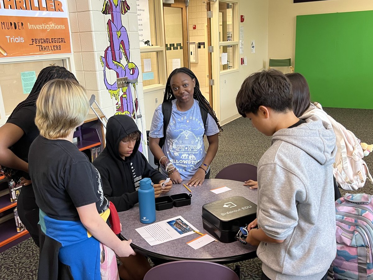 heyitsMrGeorge's tweet photo. First month of the school year has been amazing. I'm challenging myself to do anything &amp; everything to get these scholars collaborating &amp; engaging in historical content. Escape rooms, round robins, &amp; much more! Lucky to have the best students &amp; the best job! #thisishowwelakeview https://t.co/AUrbRV2h4i