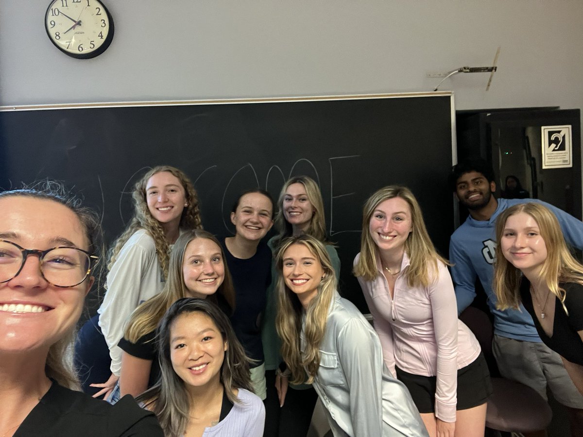 CourtneyWing9's tweet photo. had so much fun presenting about @wired_uab UNC chapter to UNC TriBeta, pre-health society tonight! y’all rock! ☺️ https://t.co/20oNhwEPzf