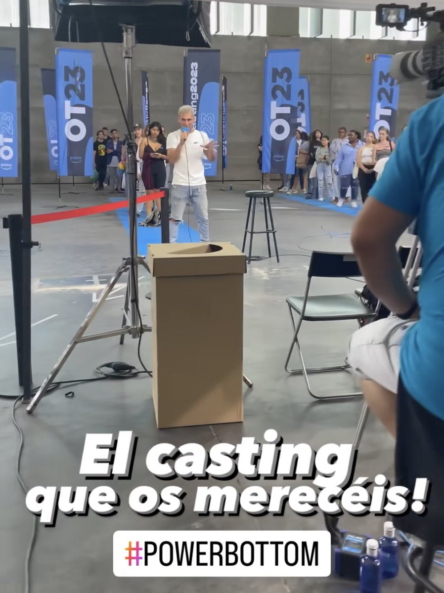 itsagittaria's tweet photo. +@Kellyroller_ en el Casting de OT: Tengo un culo tragón 🎶

-Noemi Galera: https://t.co/1QK0x5nh4n