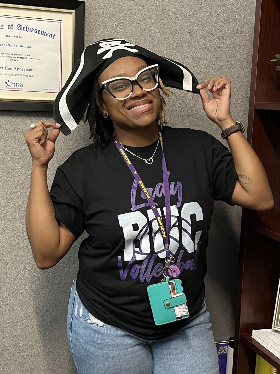 Shout out to our Instructional Technology and Instructional Coach. Mrs. Ke-Kenya Price has only been with us a few weeks and her last name says it all… Priceless!! Thank you for all you do Mrs. Price for our Bucs!!