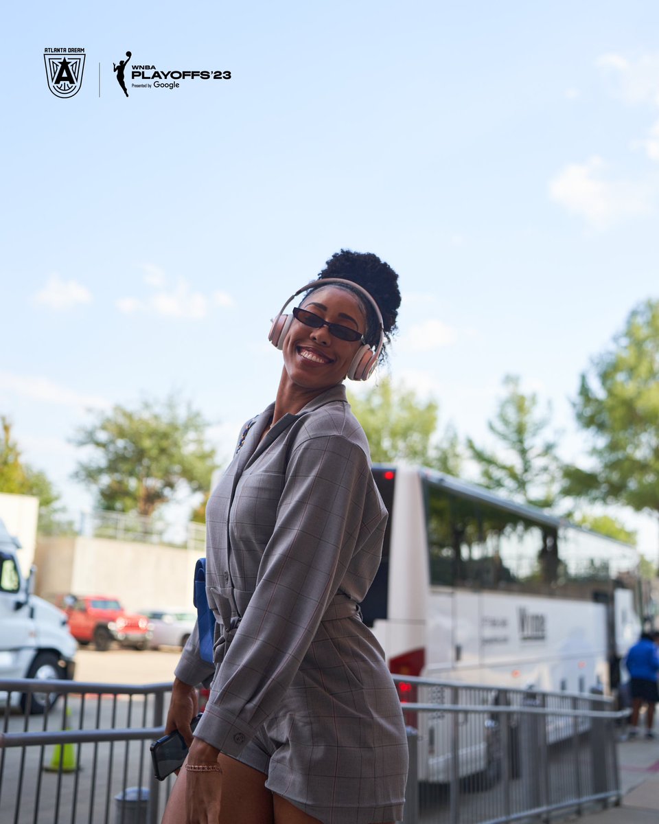 AtlantaDream's tweet photo. Whatโs 4+4 ? ๐ฅ
#DoItForTheDream | #LEVELUPATLANTA https://t.co/y6fx44dQs4