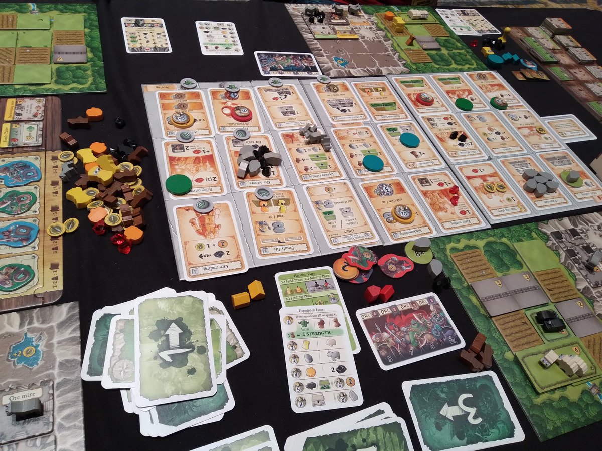 Meeple Grande tweet media