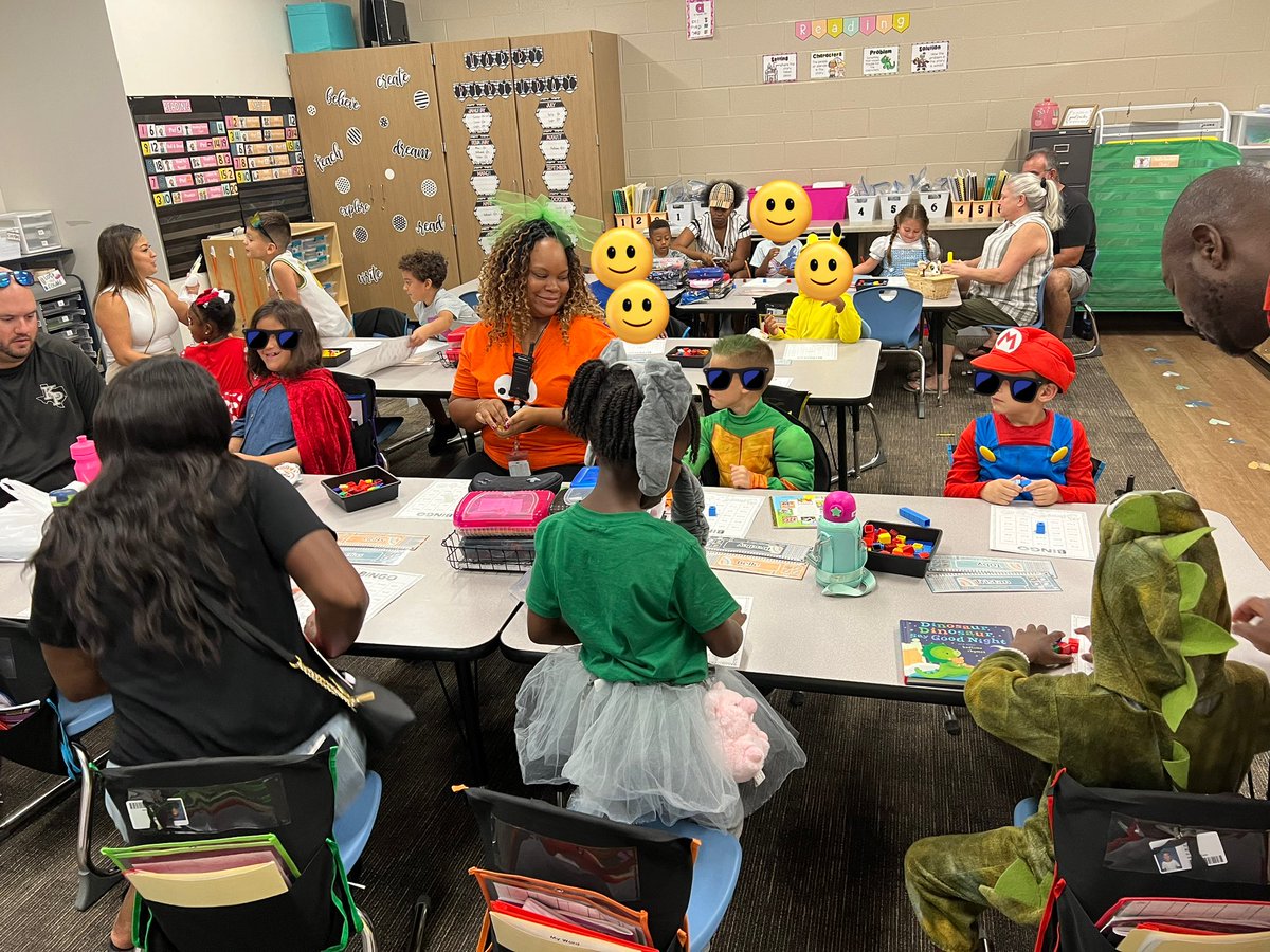 Mrs. Kitchen tweet media