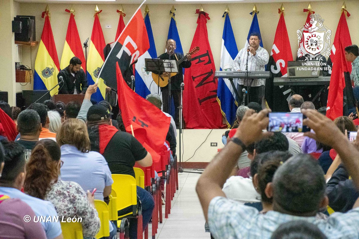 unanleon's tweet photo. Gala cultural en saludo al 50 aniversario de tránsito a la Inmortalidad de los Héroes y Mártires de Nandaime y al 67 Aniversario del Héroe Nacional Rigoberto López Pérez, realizado por FEPDES y SIPROES ATD con la participación de la Comunidad Educativa de la UNAN-León. https://t.co/dZxmj28WXG