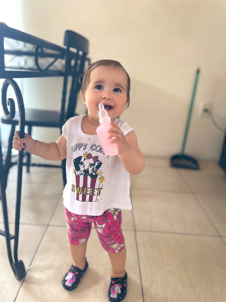monnier_let's tweet photo. Minha filha tá cada dia mais linda https://t.co/g01Twd1HRC
