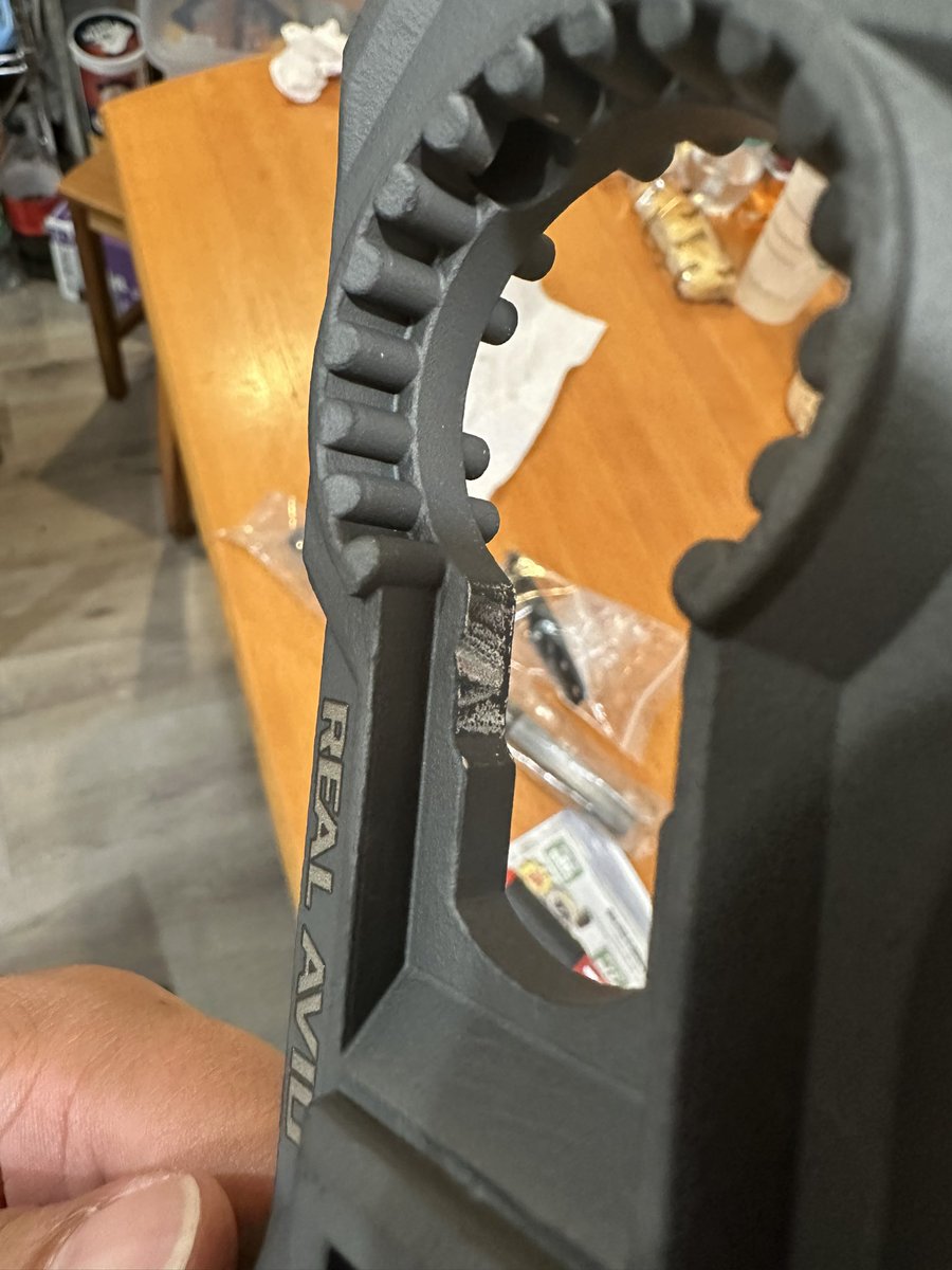 doughboyXDX's tweet photo. Why so soft?!? @RealAvid 
Good thing they have a good customer service and sent a replacement…but…will it happen again? https://t.co/VNTI6bJX6W