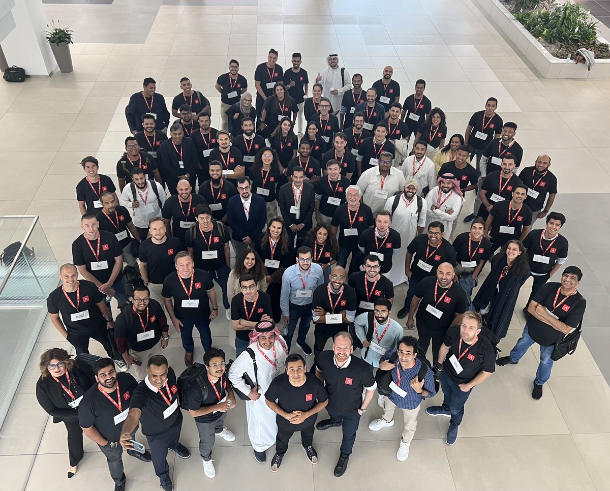 MagnusGrimeland's tweet photo. Very excited that we launched our inaugural program in Riyadh 🇸🇦!🚀

3,000 applications. 90 founders joining. Awesome. 

Some stats about the founders:
🎯 67% have startup experience
🌎 34 nationalities

Congrats to @jonathan_doerr &amp; the @AntlerMENAP team. Big moment. 💥 https://t.co/jFttWrMXt1