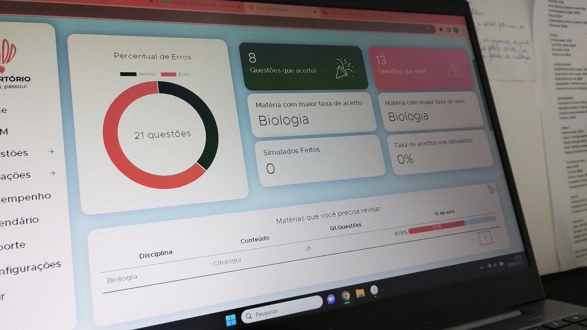 sugastudyy's tweet photo. #studylog #studytwy 19092023
criando coragem de fazer meu studylog depois de dias: tô faz sei lá quanto tempo estagnada no mesmo tópico, e nada entra na cabeça. achei um podcast de biologia e baixei ele pra tentar estudar por ele, gostei bastante, consegui entender um pouco❤️🩹 https://t.co/Zr2Ejhtai1