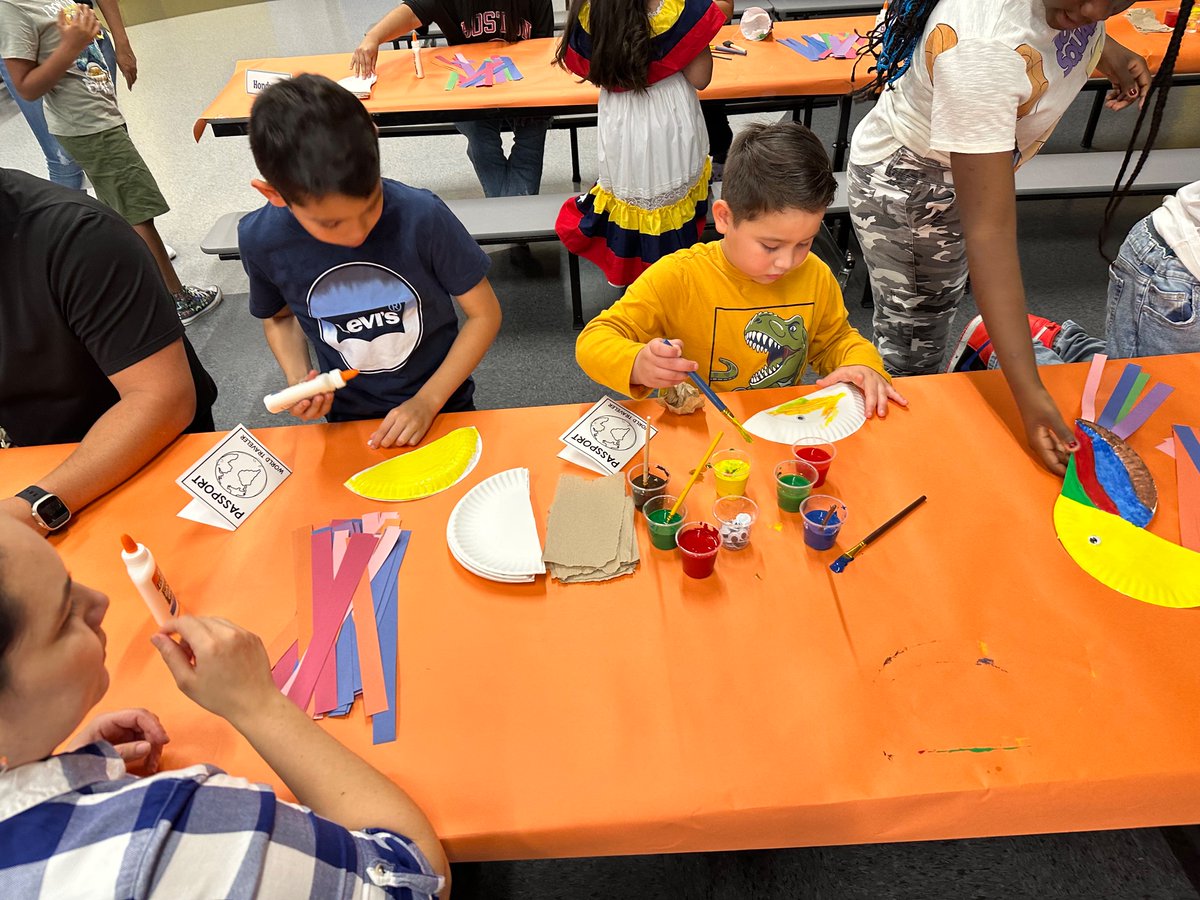 Great night <a href="/SheffieldElem/">Sheffield Elementary</a> ! Celebrating Hispanic Heritage Month with our amazing community! Thank you to the staff, families, and students that made the event such a celebration! <a href="/CFBISD/">Carrollton-Farmers Branch ISD</a> #SheffieldSHINES
