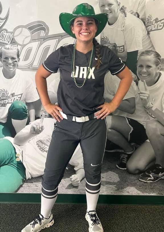 Super proud of my teammate <a href="/maci_burkhart/">Maci Burkhart</a> on her commitment to <a href="/JAX_Softball/">Jacksonville Softball 🥎</a> she will do great things