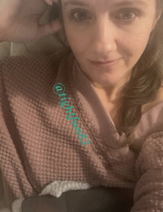 Feeling a little down tonight. Didn&rsquo;t do it this time. Any body want to help me feel better? 🫠 https://t