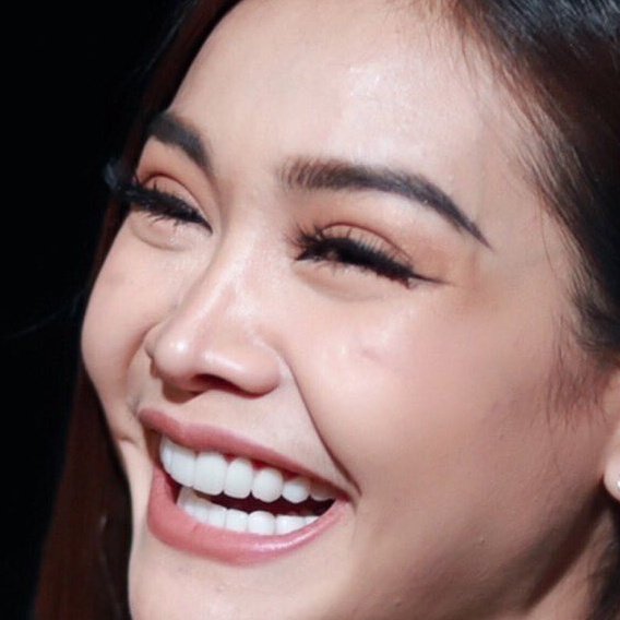 engfasdimples tweet picture