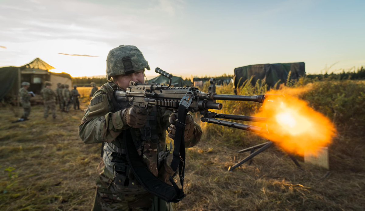 I_Corps's tweet image. Tough, realistic &amp;amp; look cool while you do it 😎

25th BSB conducts training to execute sustainment operations, conduct area defense operations &amp;amp; exercise mission command
#Beallyoucanbe 

@11thAirborneDiv @USARPAC @FORSCOM @USArmy