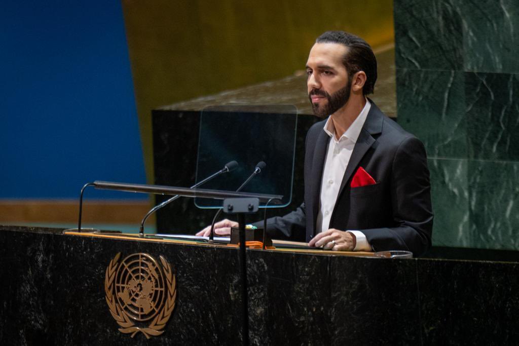 “Ningún país tiene el derecho de imponer sus ideas, de imponerles su forma de hacer las cosas, menos, cuando estas formas ni siquiera funcionan en nuestros países”, Presidente <a href="/nayibbukele/">Nayib Bukele</a>. 

#BukeleONU
#UNGA