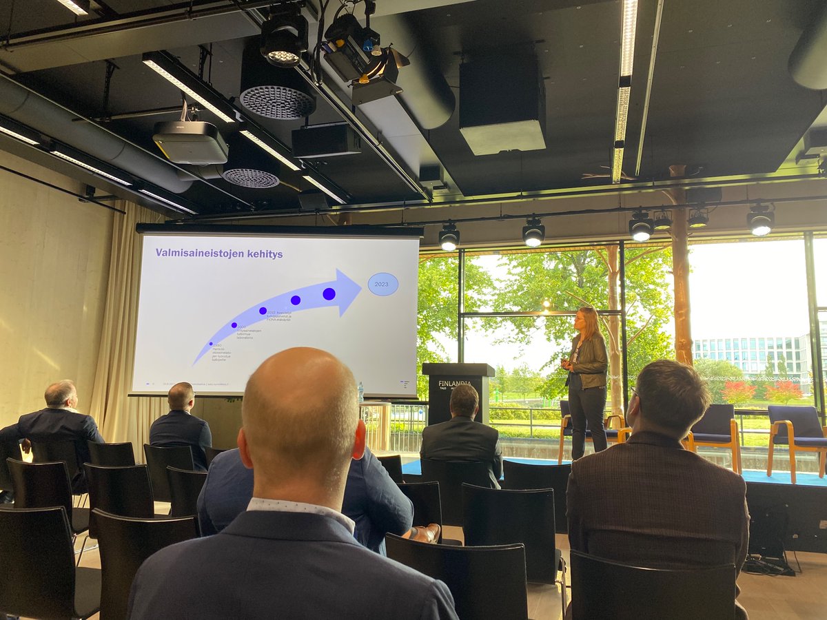 Yli 80 % tyytyväisiä Tilastokeskuksen valmisaineistojen sisältöihin. 20+ vuotta hyvää työtä 👏 <a href="/Tilastokeskus/">Tilastokeskus</a> Tutkijapalveluiden 10+ juhlaseminaari