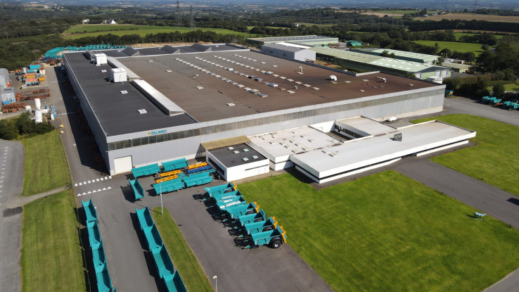 agence_api's tweet image. [#APINews] Leader français du véhicule remorqué agricole, le groupe #Rolland poursuit ses investissements à Tréflévénez (29). Il devrait clore son exercice 2022/23 sur un CA d’environ 45 M€, similaire à celui de n-1 🔗🔓 agence-api.ouest-france.fr/article/specia…