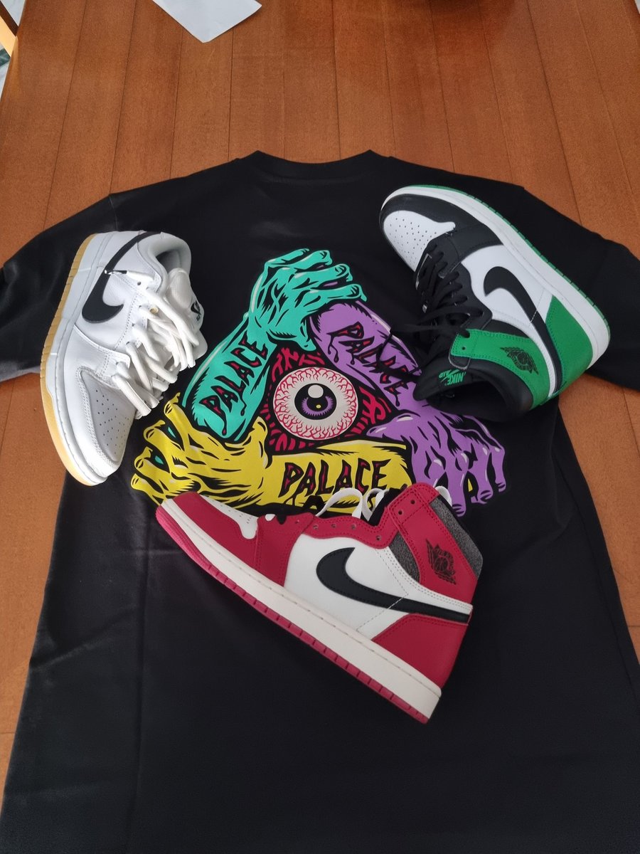 GAMBATESA808's tweet photo. LPU @droppalace + some bricks to my wall... the Lost &amp; Found still DS 👀 https://t.co/7frvGtcPIR