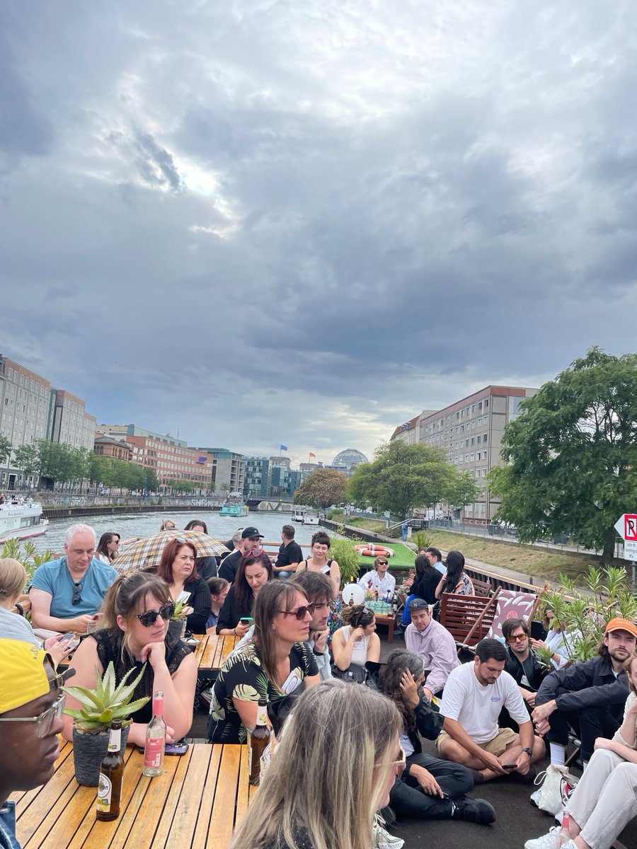 Claudia Seeber tweet media