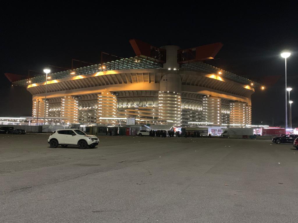 spacegroupRob's tweet image. Good night San Siro. See you next year!