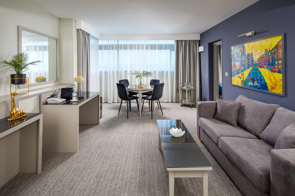 S Hotels & Resorts tweet media