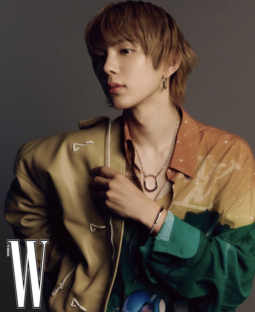 F6c9--_a0AAy1de?format=jpg&name=medium