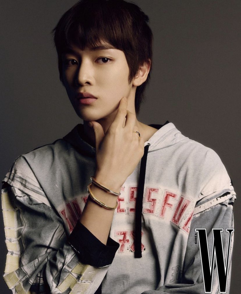 F6c9-_DaMAAJaQm?format=jpg&name=medium