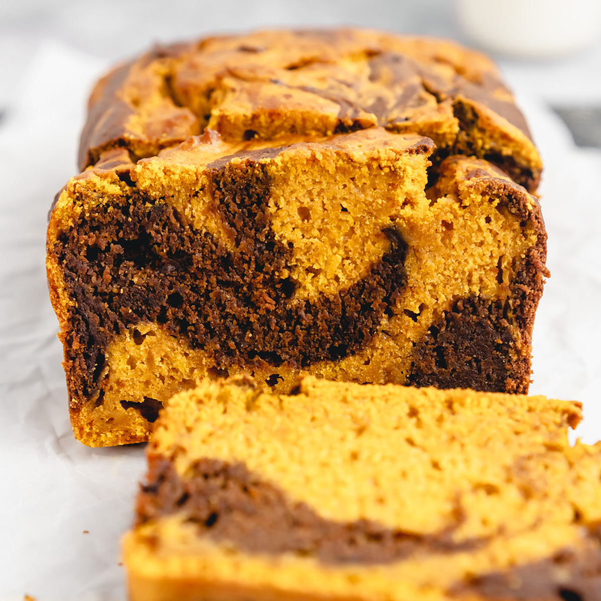 MarshasBakeBlog's tweet image. Marbled Chocolate Pumpkin Bread – Deliciously moist and dense pumpkin bread that is perfectly spiced, and swirled with chocolate for a beautiful marble effect. The BEST pumpkin bread for chocolate lovers!

Recipe: marshasbakingaddiction.com/marbled-chocol…