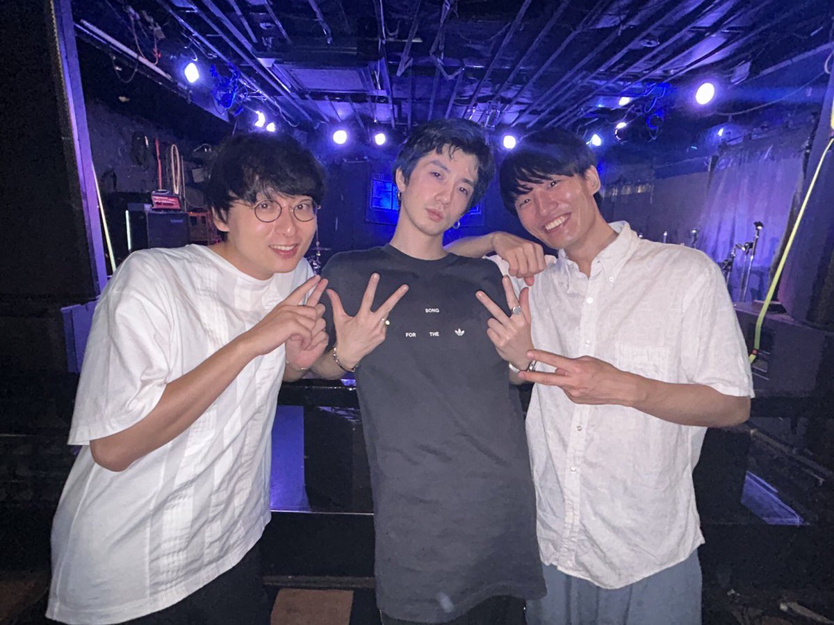 RADSEVEN7's tweet photo. 9/19(火)

星の降る部屋で

とけた電球の皆さん、ご出演ありがとうございました！ https://t.co/W2ZOtdwcyr