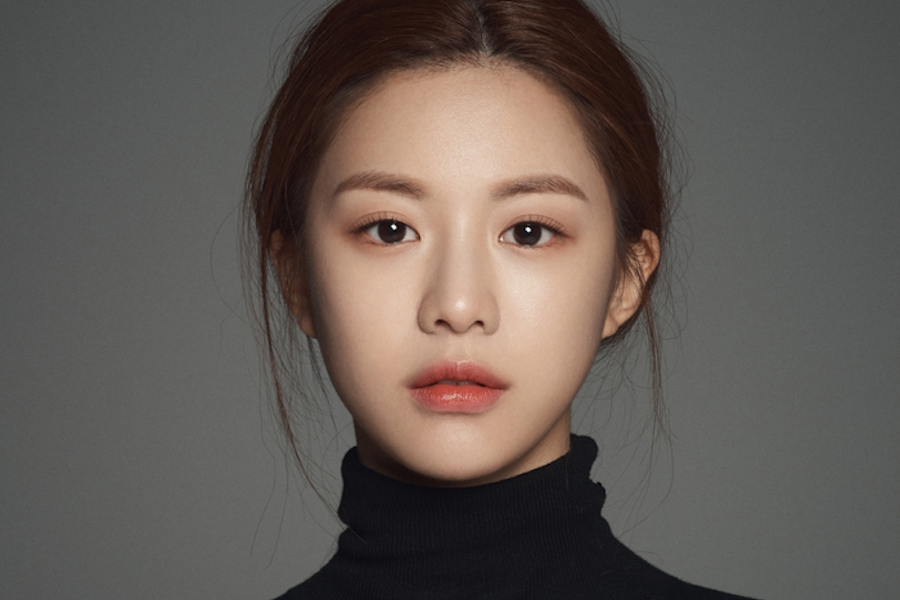 soompi's tweet photo. #GoYoonJung Confirmed To Star In Spin-Off Drama Of “#HospitalPlaylist”
https://t.co/9EeQOGf0pL https://t.co/fjwUX4F063