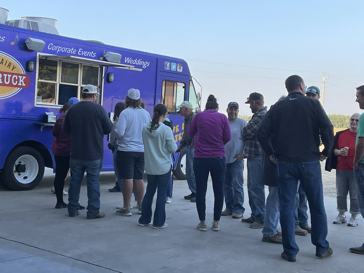 Dale Dwire tweet media