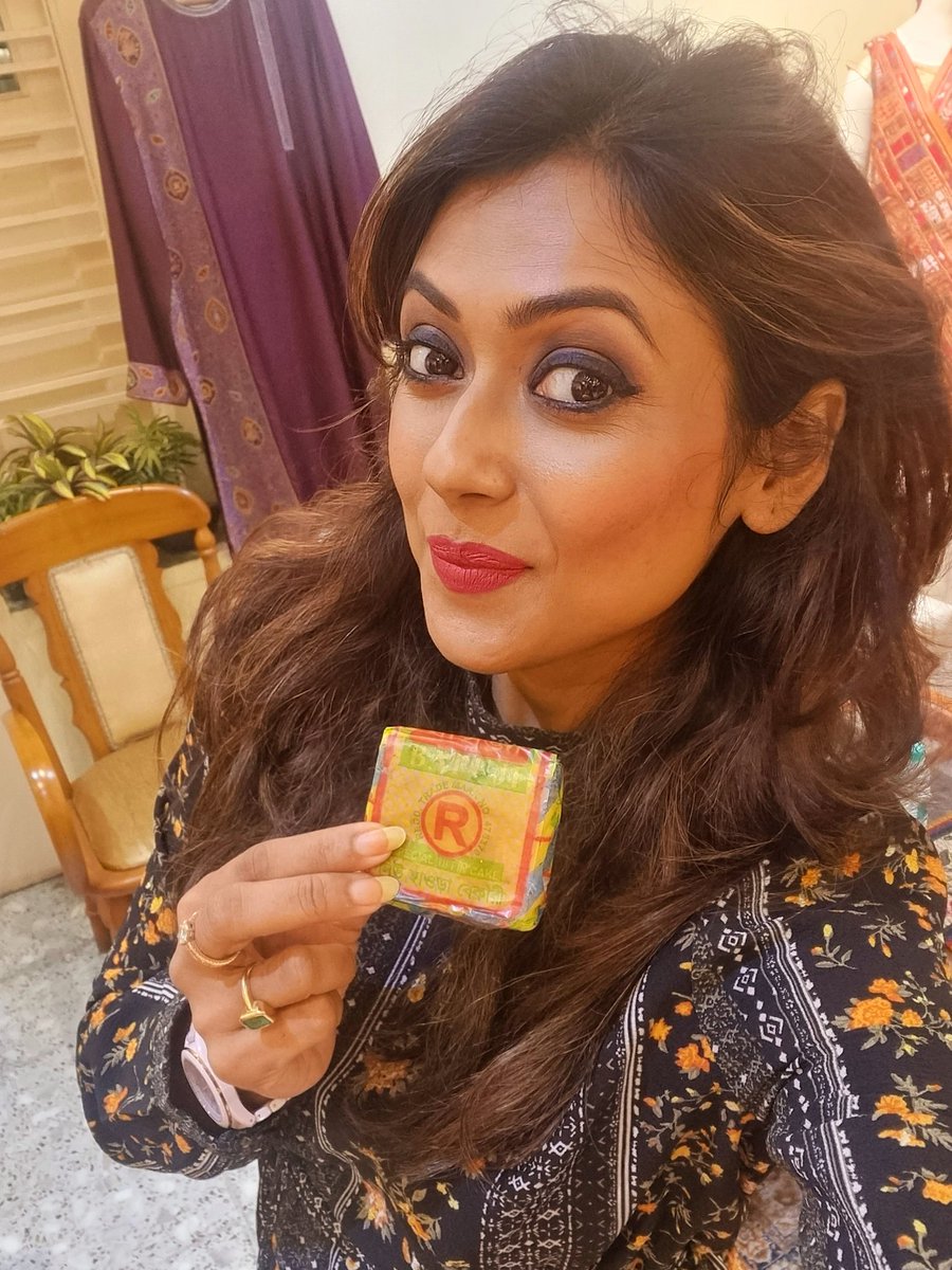 Reshmi_Bagchi's tweet image. Pure bliss!!! Since childhood... nothing has changed....