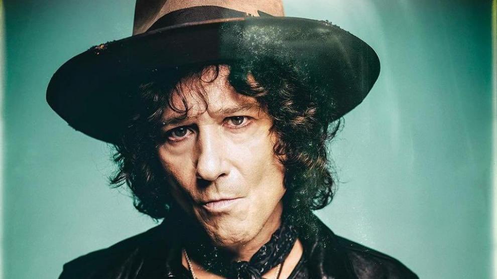 bunburyoficial's tweet photo. Enrique Bunbury opta a un Grammy Latino por su canción ‘Alaska’

Las buenas noticias siguen sonriendo a Enrique Bunbury. El artista zaragozano ha obtenido una nominación para la próxima edición de los Grammy Latinos, cuya ceremonia se celebrará por primera vez en España, el próximo 16 de noviembre en Sevilla.

https://t.co/i327NDVqCT