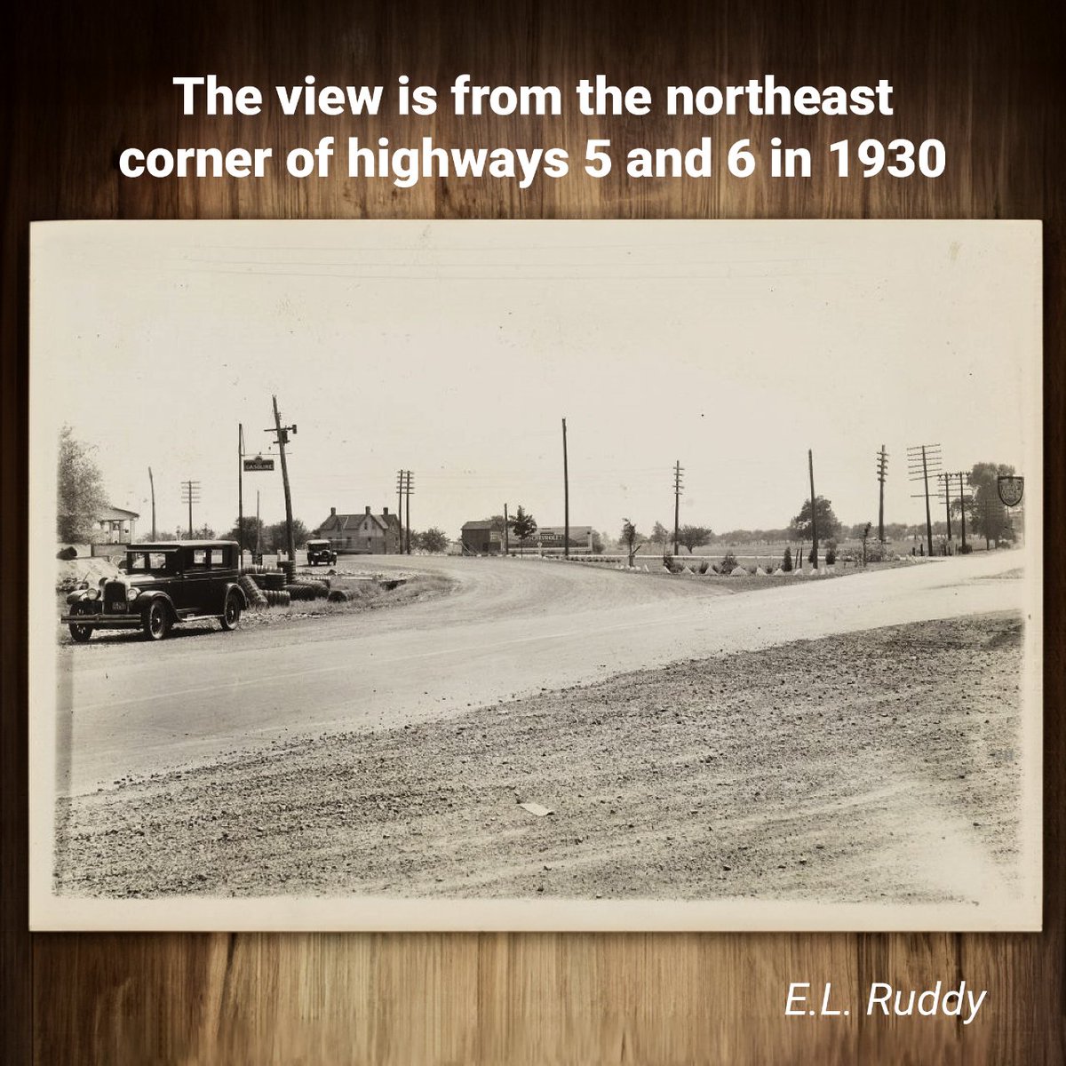 _iConnect's tweet photo. Travel back in time with this historical photo of Clappison's Corners straight from the 1930s! 🌳✨ This picture shows the intersection of highways 6 and 5 from the northeast corner, looking southwest. 

#throwbackthursday #iConnect #iConnectCommunity https://t.co/XSj1rQ1o8k