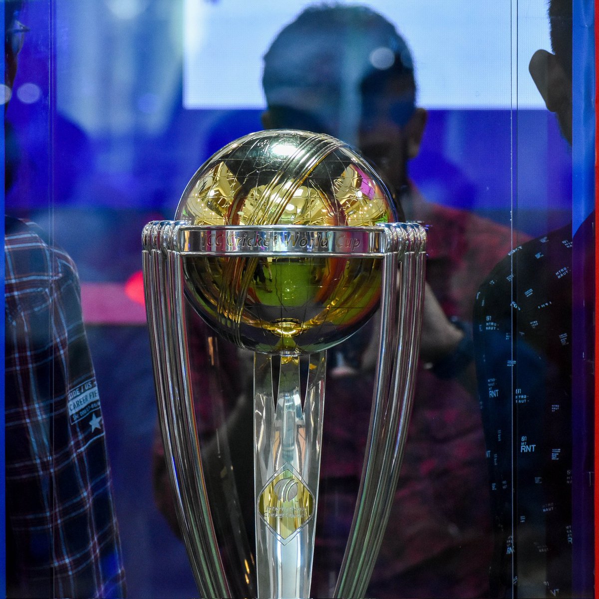 DeepCha45038573's tweet photo. My Prediction For Upcoming ODI #WorldCup2023
Most Runs -  @ImRo45 #RohitSharma𓃵
Most Wickets - Mitchell Starc #MitchellStarc
Winning Team - #TeamIndia

P.C -> @ESPNscorecard https://t.co/wM47v9etbD