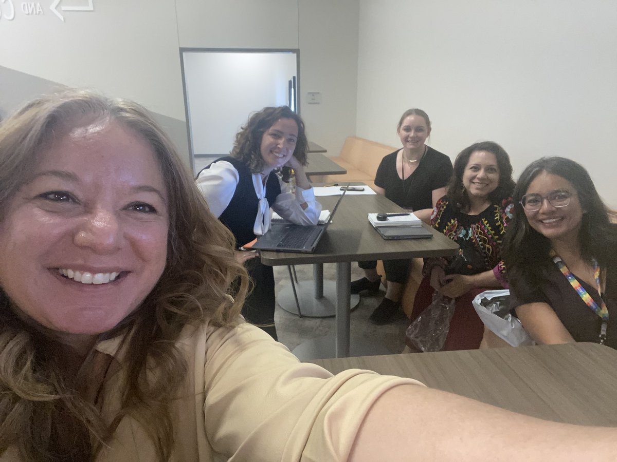 Linda Tucker tweet media