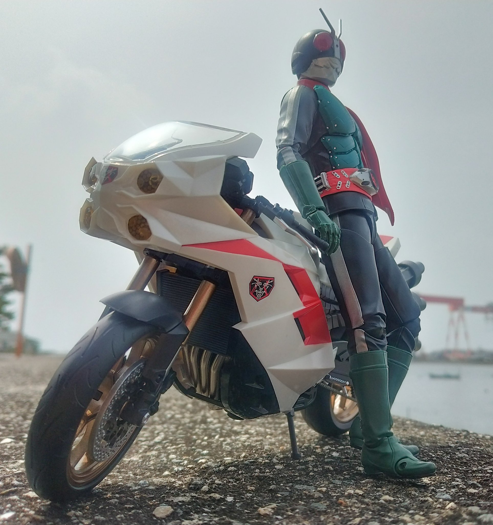 ✩.*˚Ted✩.*˚      1号ライダー Amazon | TAMASHII NATIONS S.H.フィギュアーツ 仮面ライダー1号
