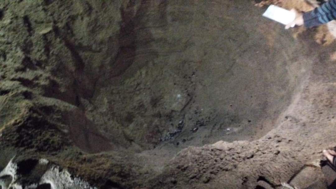 AlexCaleroEcua's tweet photo. #URGENTE🚨| 😨¡SE REPORTA LA CAÍDA DE UN SUPUESTO #METEORITO  EN #SALINAS! 😨
Cayó en la playa de #PUNTACARNERO SALINAS. https://t.co/qVWNI9uGXH
