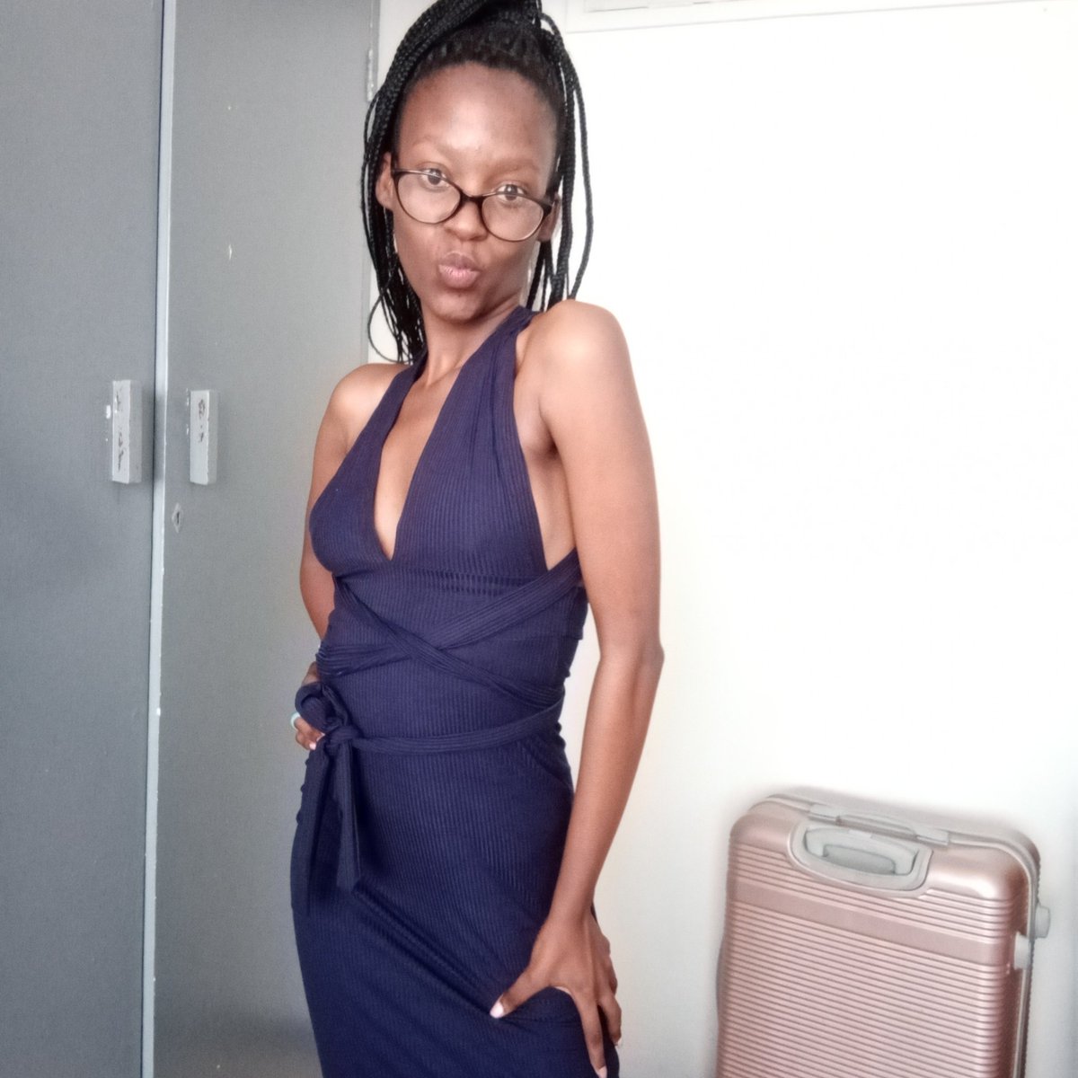 nyefoloconstan1's tweet photo. #NewProfilePic https://t.co/G2nt3Bq6tO