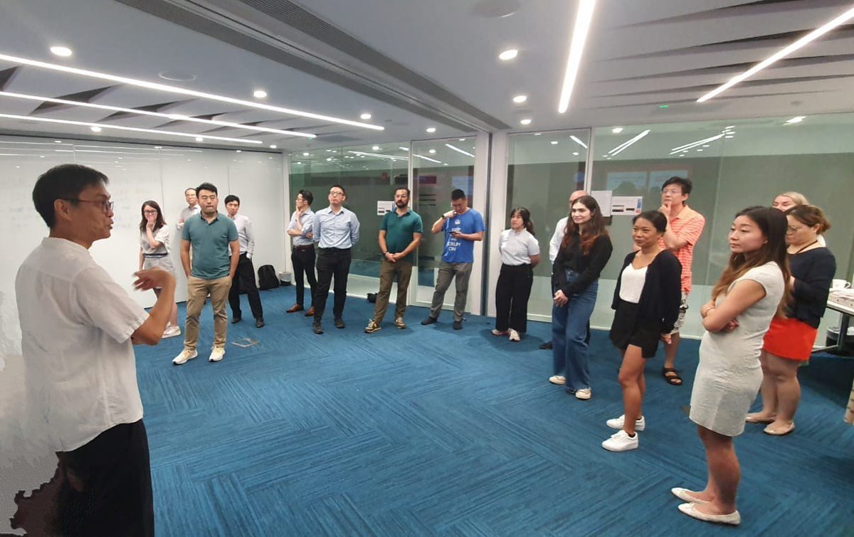 yechile's tweet photo. Agile meetup Hong Kong.
Practicing Agility through improvisation games.
Hosted at AIA and facilitated by Ben from PaloIT. https://t.co/LTYunFSxJO