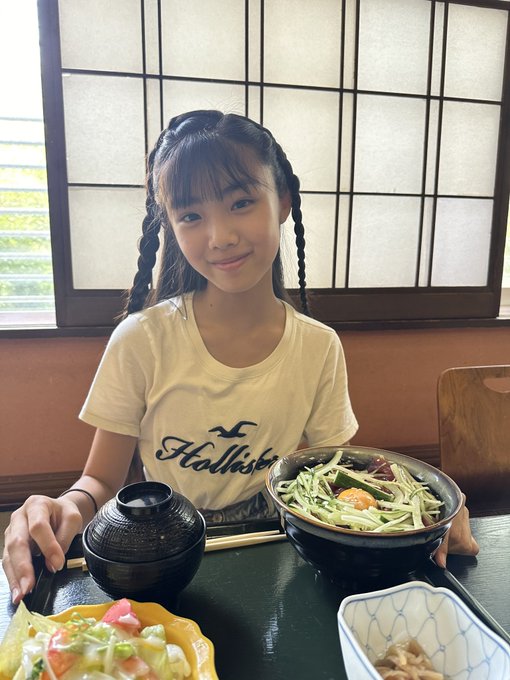 丸上ひまりのTwitter画像36